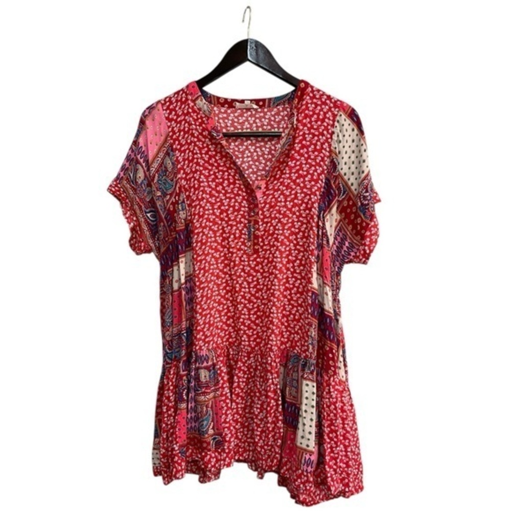 Easel Red and Pink Patterned Blouse Size L